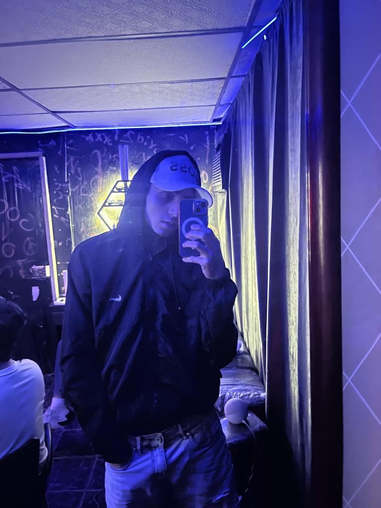 635037929: Chico busca chica en Madrid