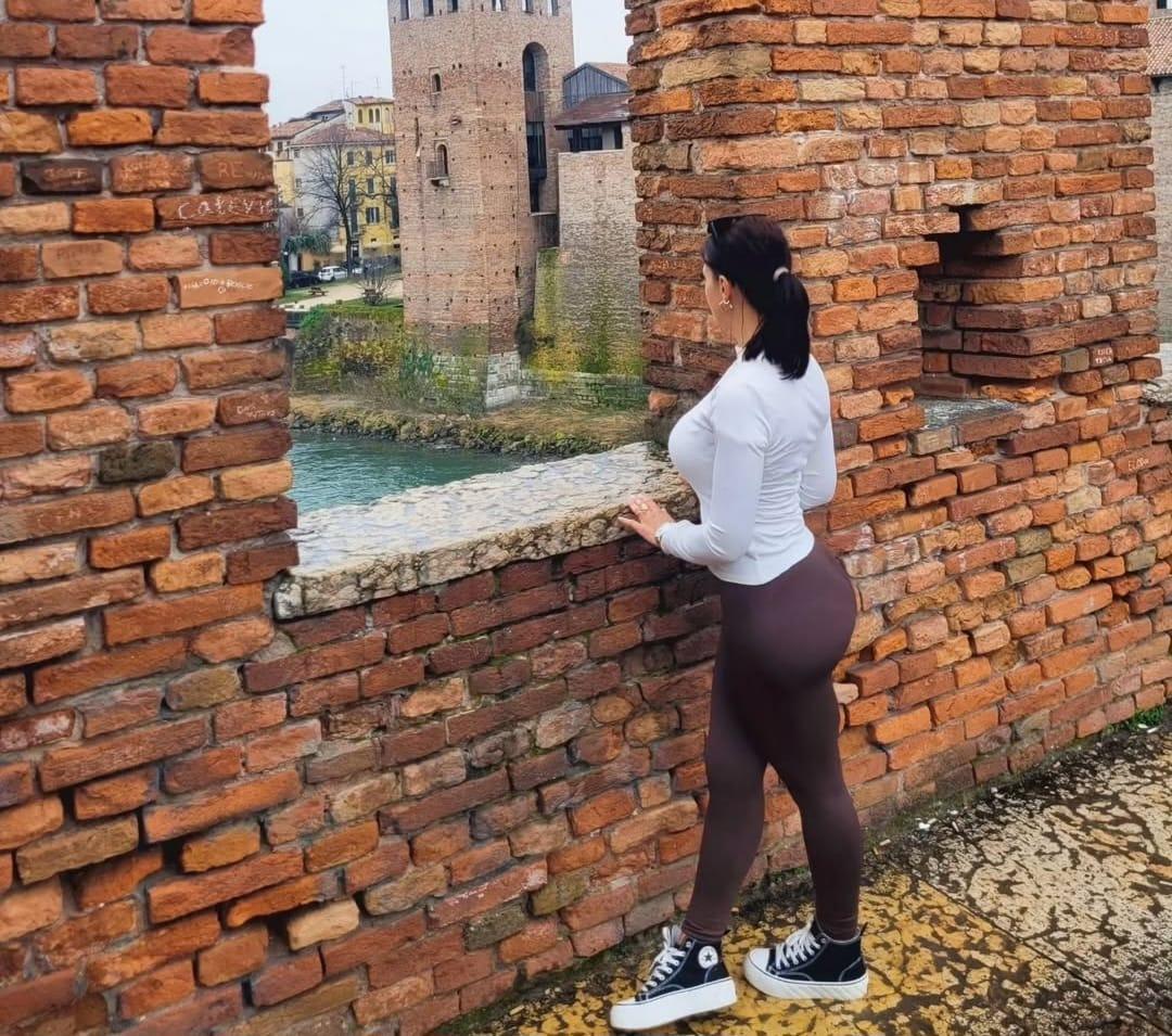 Chica busca chico en La Rioja: 