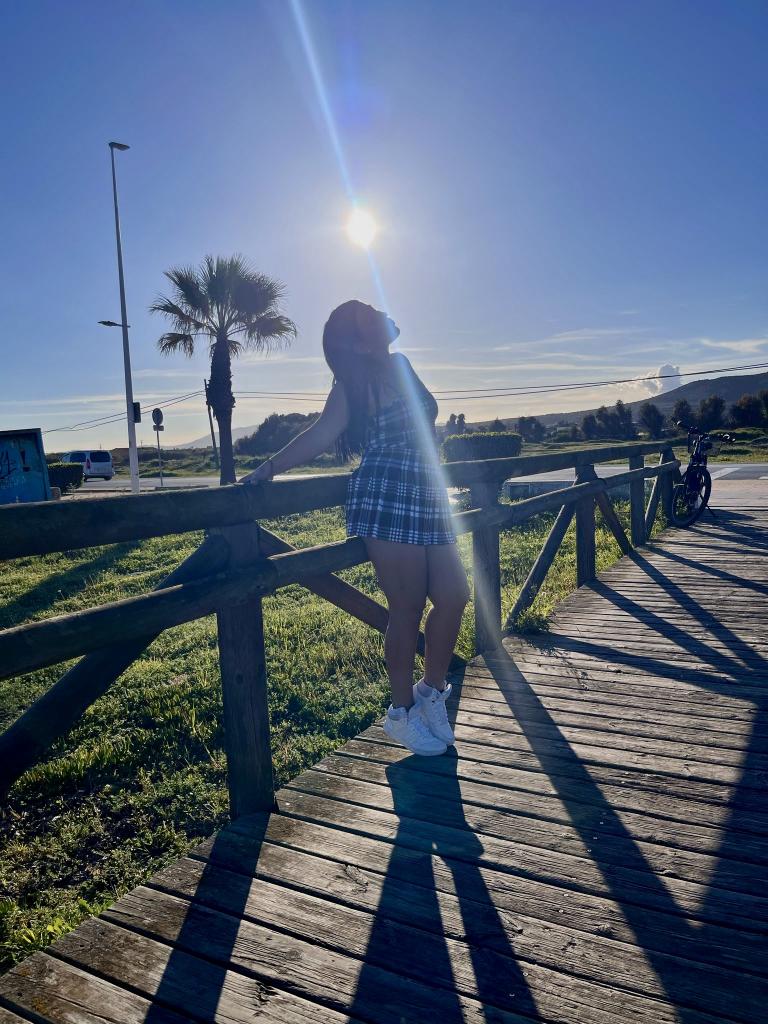 Chica busca chico en Granada: 