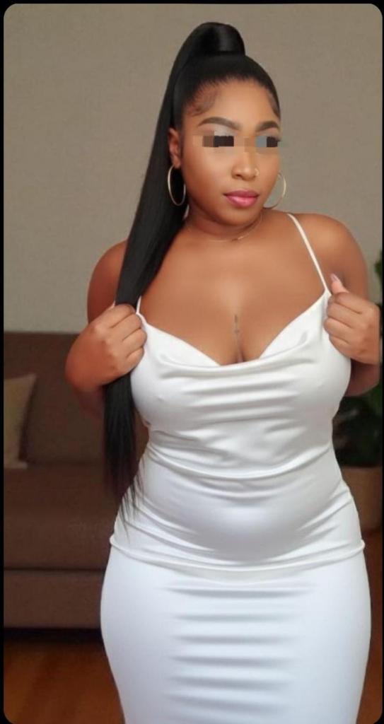 Chica busca chico en Murcia: Chica busca chico