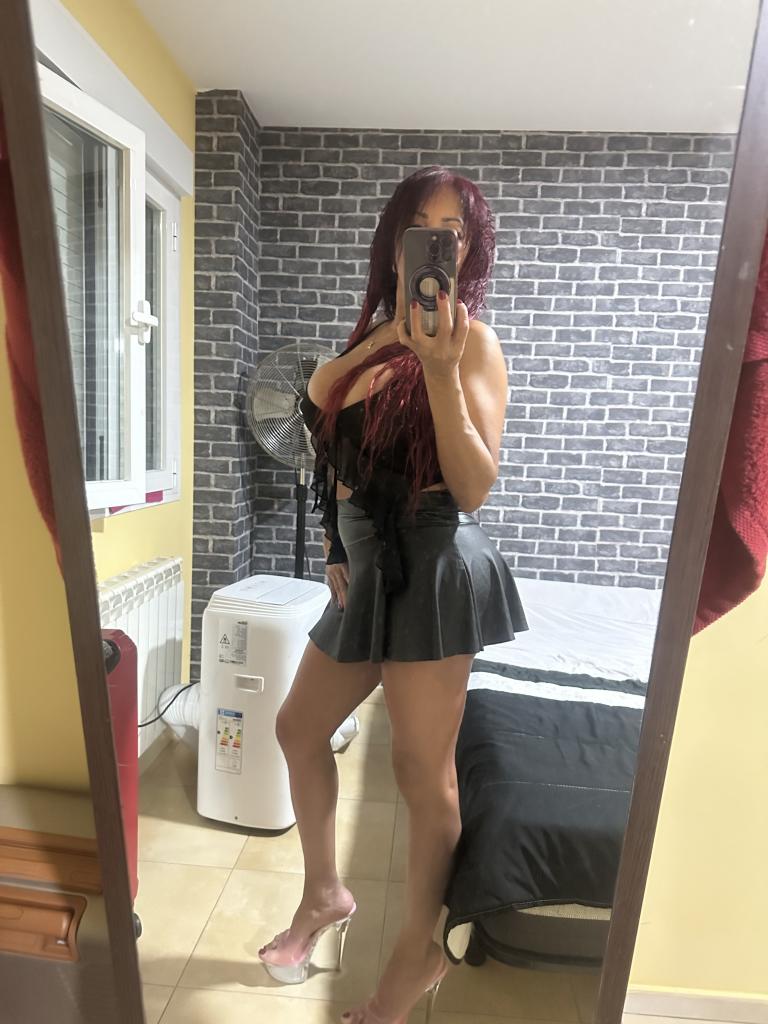 601503311: Chica busca chico en Murcia