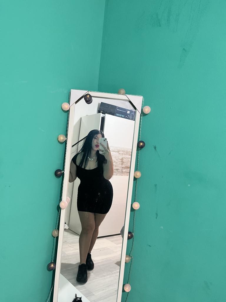 Chica busca chico en Granada: 