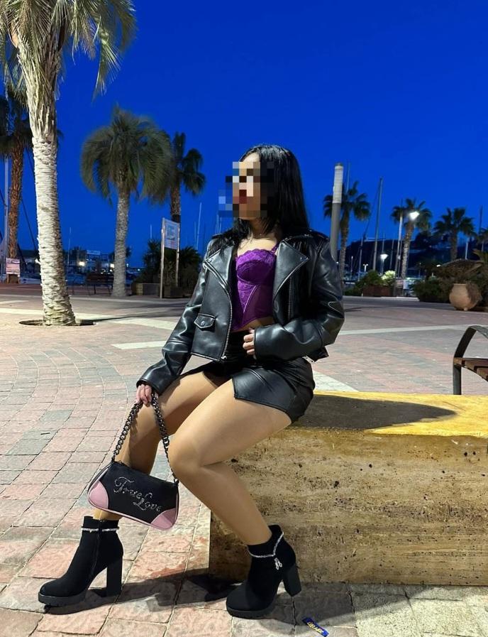 Chica busca chico en Barcelona: 