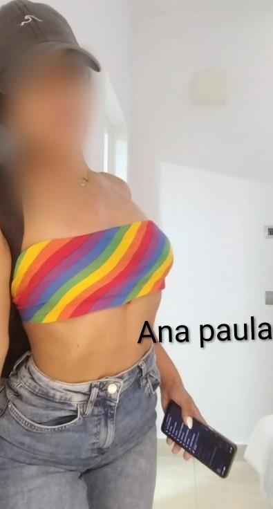 674648784: Chica busca chico en Barcelona