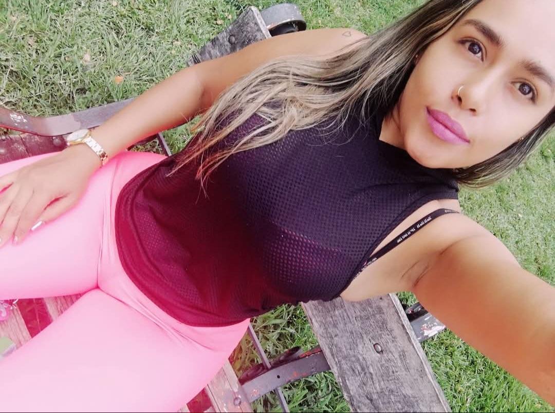 Chica busca chico en Ibiza: 