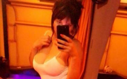 632682379: Travesti en León