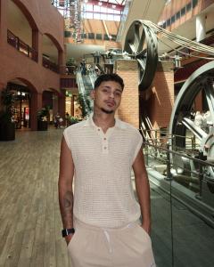 623406939: Chico busca chica en Lugo