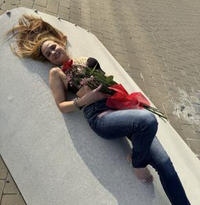 631546433: Chica busca chico en Barcelona