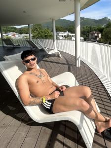 623406939: Chico busca chica en Lugo