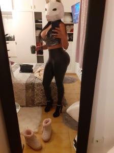 631533416: Chica busca chico en Teruel