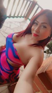 678940763: Chica busca chico en Gerona