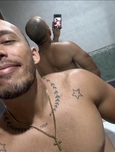 613385447: Chico busca chica en Valencia