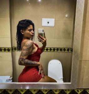 642086074: Chica busca chico en Granada