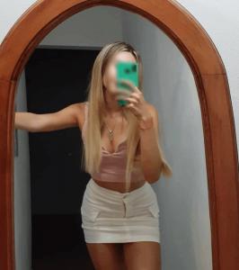 655758960: Chica busca chico en Navarra