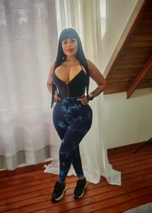 692041267: Chica busca chico en Ceuta