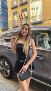 617492072: Chica busca chico en Barcelona