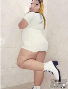 644688355: Chica busca chico en Huelva