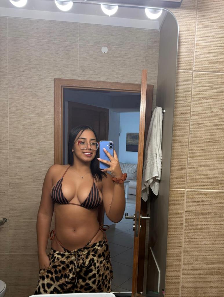 Chica busca chico en Granada: 