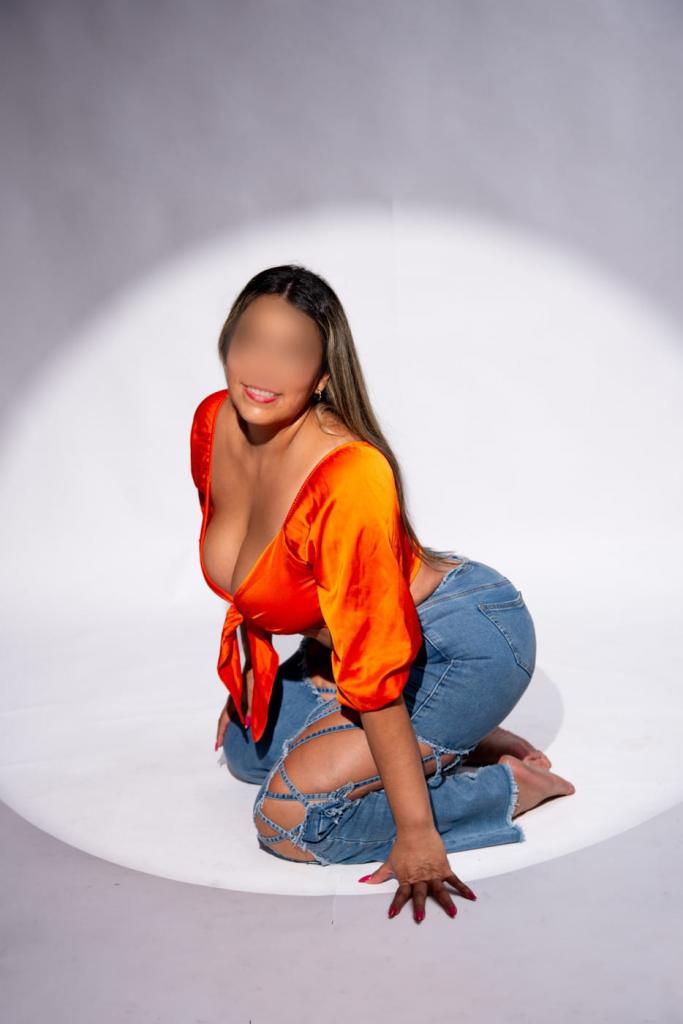 Chica busca chico en Alicante: 