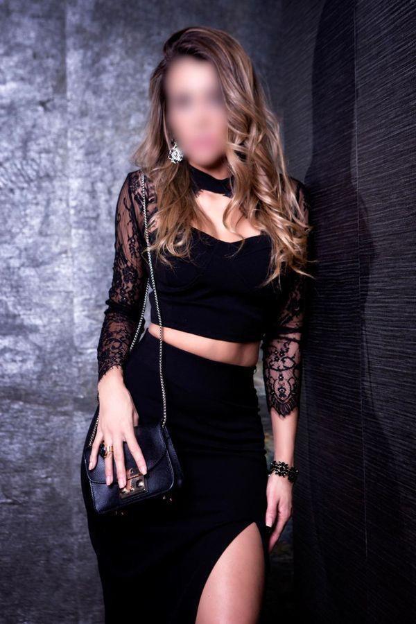 Chica busca chico en Barcelona: 