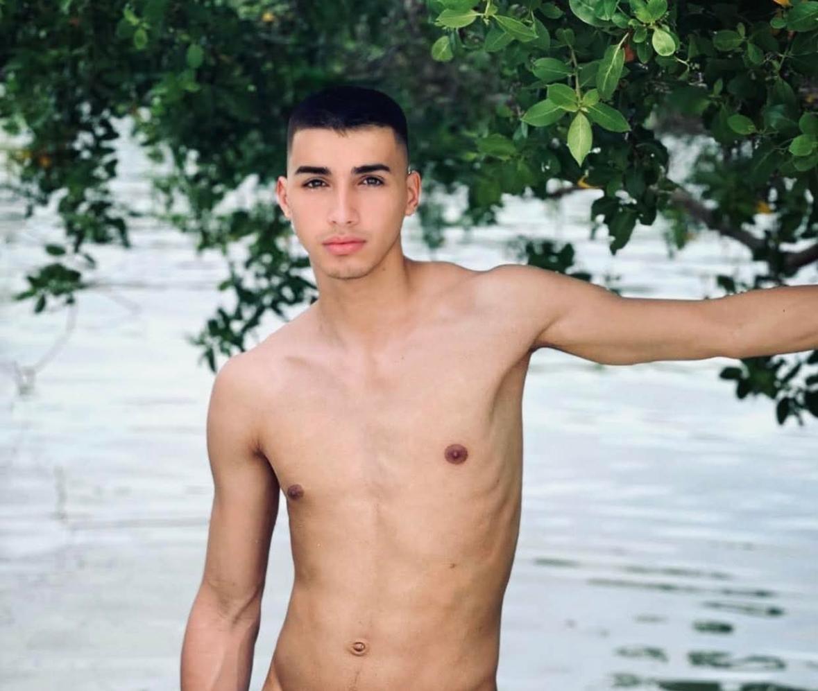 Chico busca chica en Mallorca: 