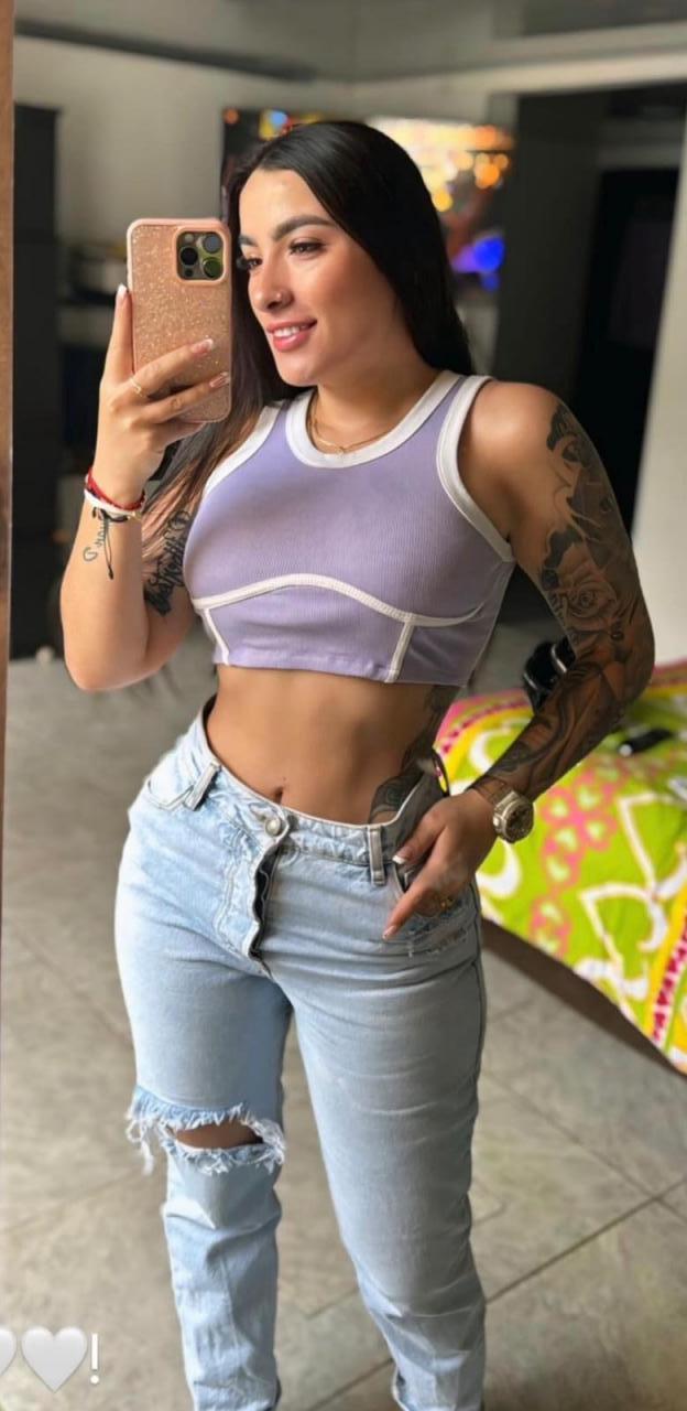 Chica busca chico en Cádiz: 