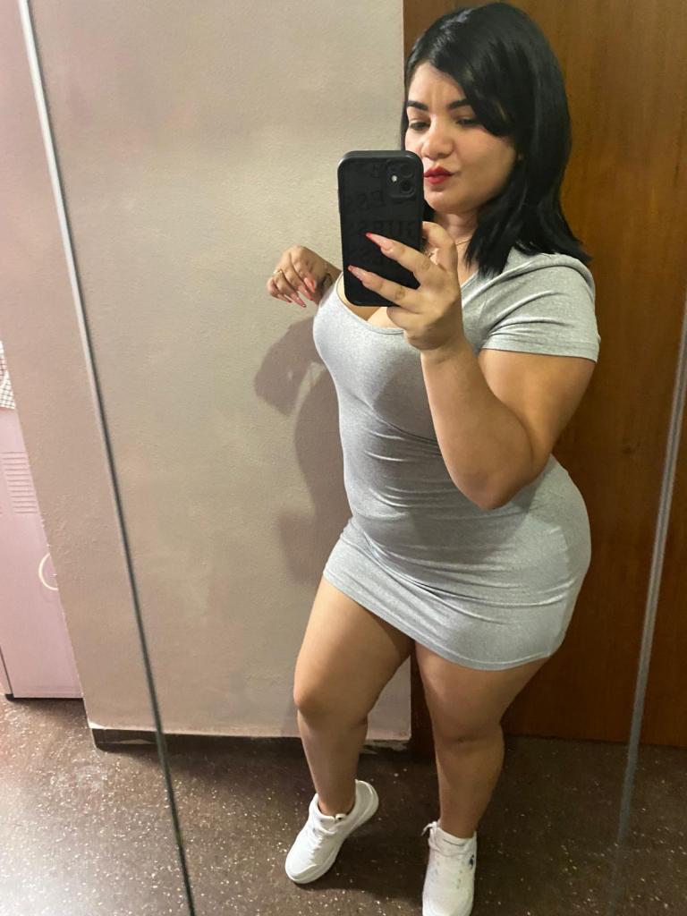 672007078: Chica busca chico en Murcia