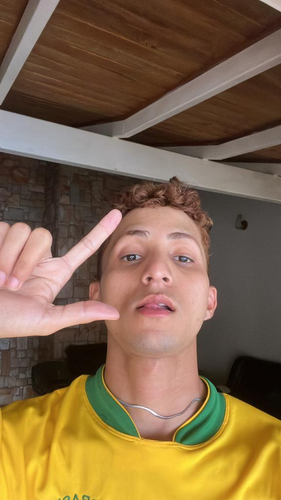 635037929: Chico busca chica en Madrid