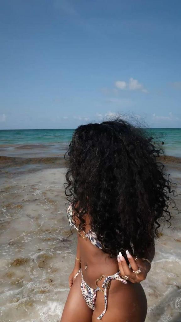 Chica busca chico en Huelva: 