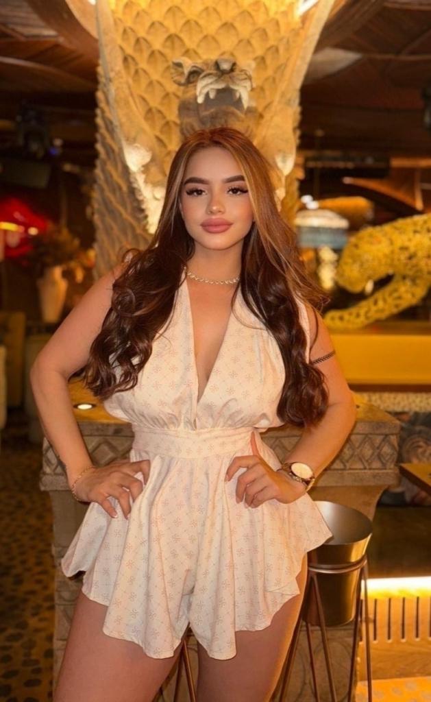 Chica busca chico en Pontevedra: Chica busca chico