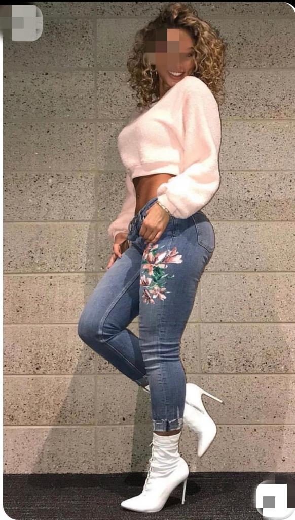 Chica busca chico en Cantabria: 