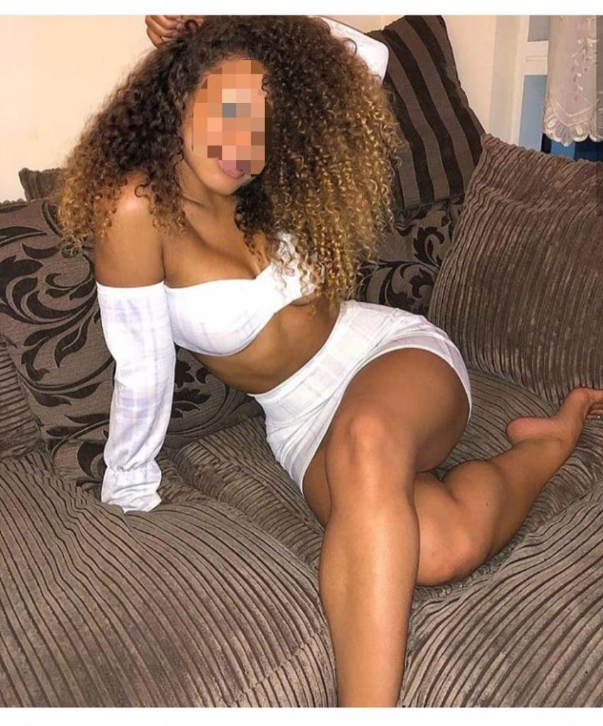 Chica busca chico en Castellón: 