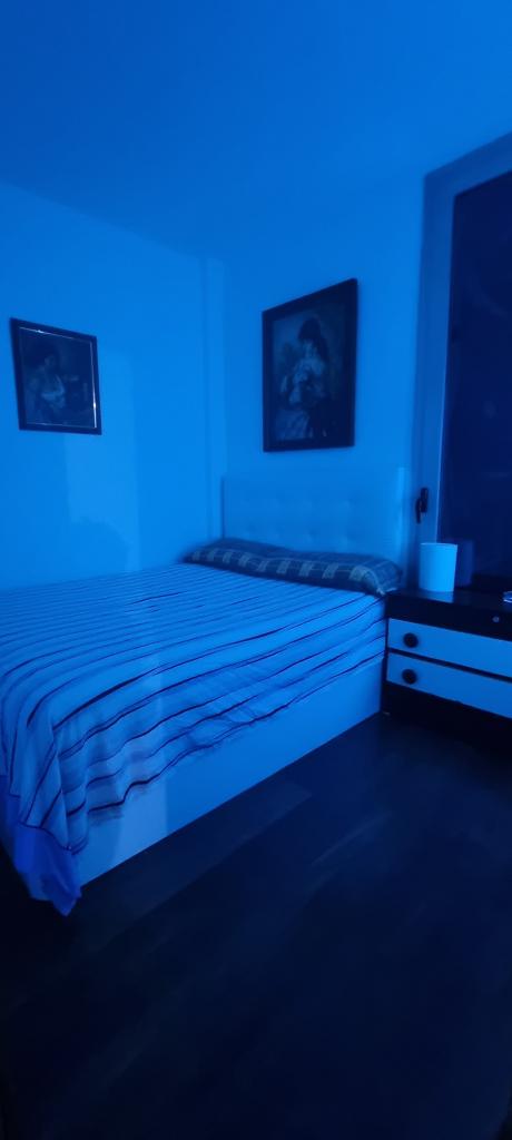 644159925: Chica busca chico en Barcelona