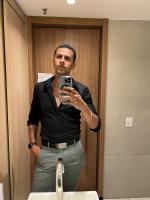 694213895: Chico busca chica en Madrid