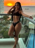 664358821: Chica busca chico en Murcia