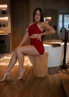 611024229: Chica busca chico en Madrid