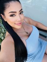 631513095: Chica busca chico en Barcelona