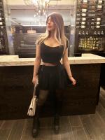 672560638: Chica busca chico en Barcelona