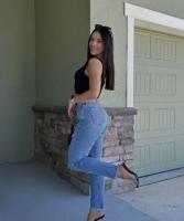 613558935: Chica busca chico en Valencia