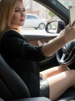 670888589: Chica busca chico en Madrid