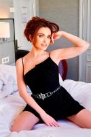 613760149: Chica busca chico en Barcelona