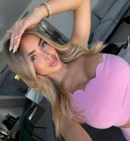 691605306: Chica busca chico en Sevilla