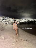 610545442: Chica busca chico en Sevilla