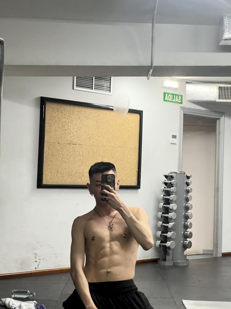 Chica busca chico en Murcia: 