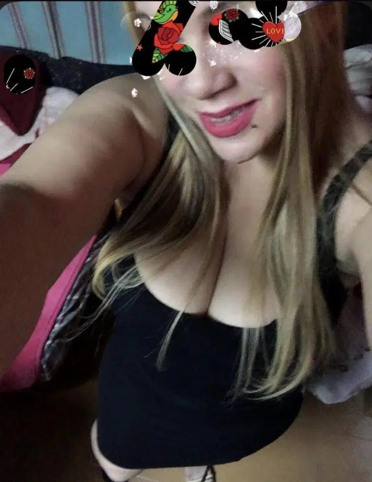 Chica busca chico en Granada: 