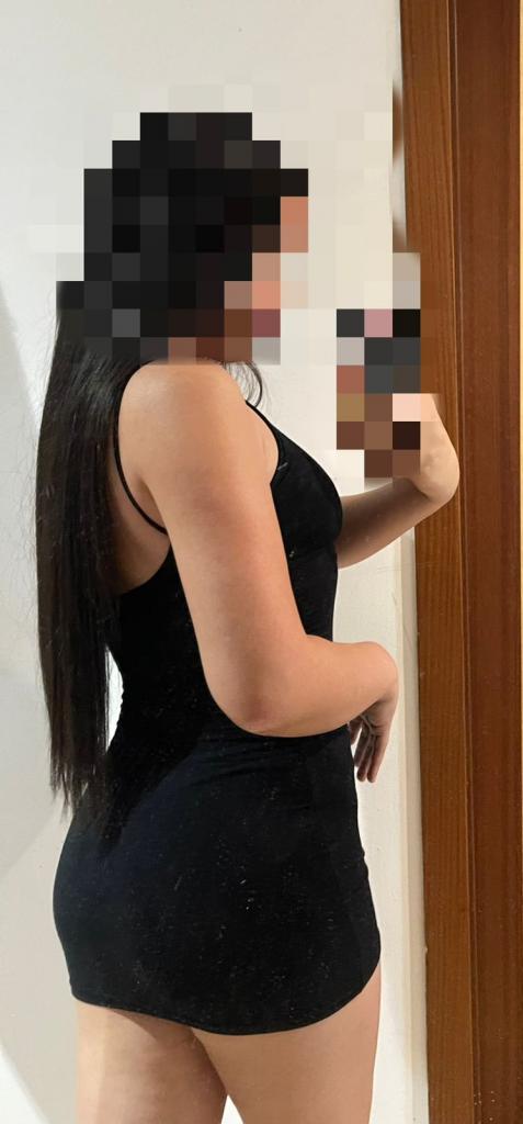 678868631: Chica busca chico en Cádiz
