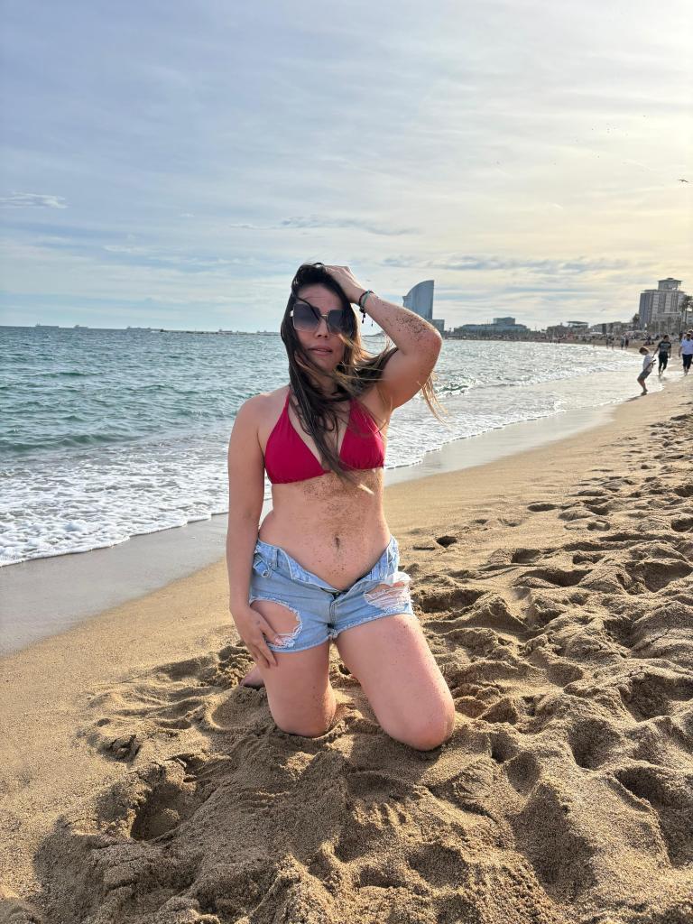 612435995: Chica busca chico en Barcelona