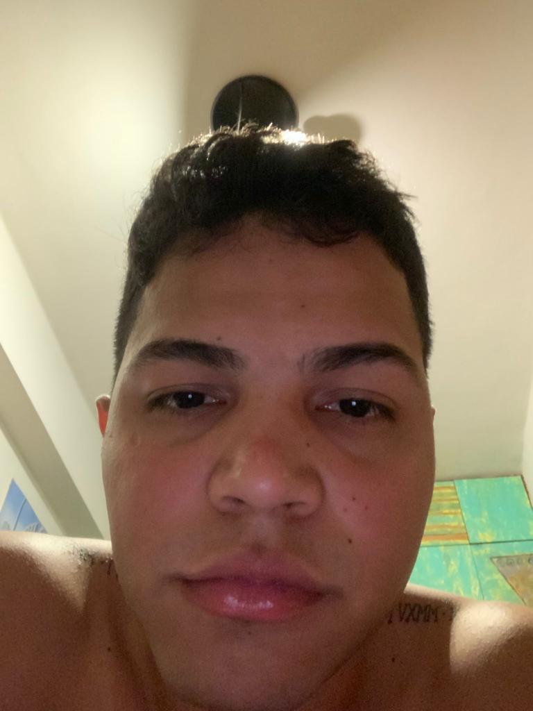 Chico busca chica en Tenerife: 