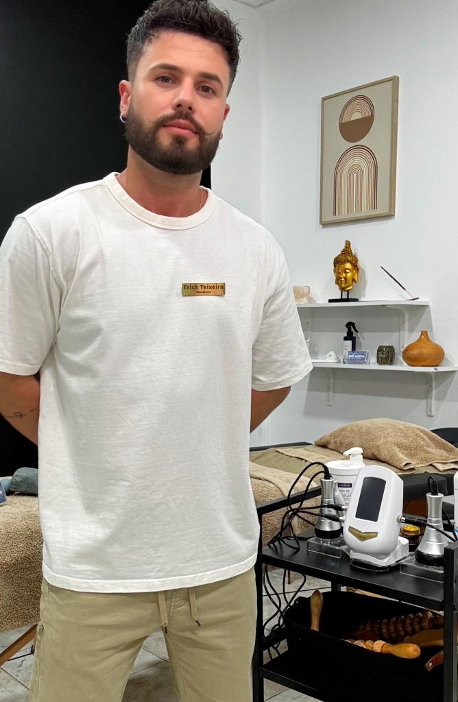 Chico busca chica en Almería: 