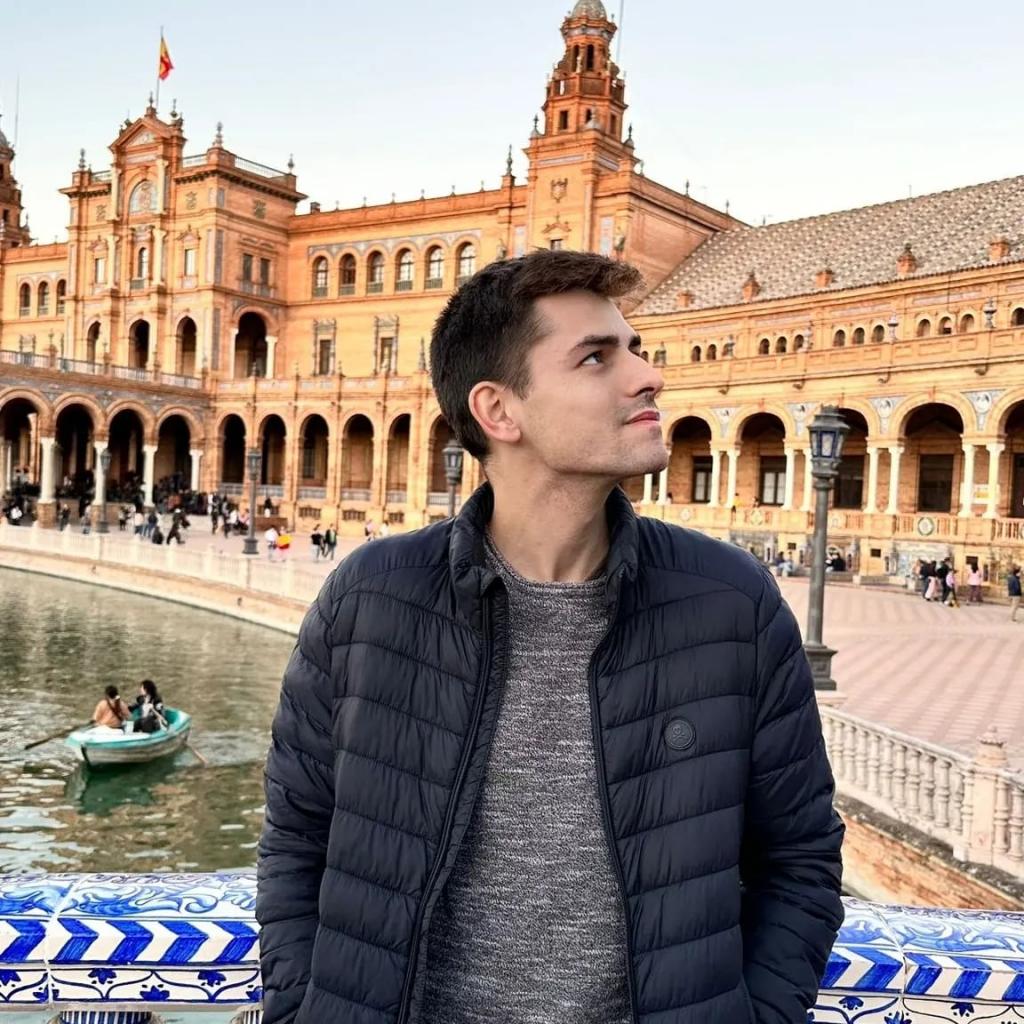 Chico busca chica en Málaga: 